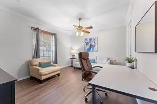 3804 Lake St, Houston, TX 77098 - Photo 6