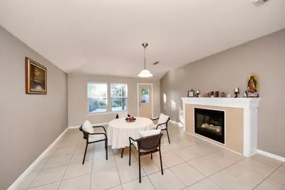 9519 Summer Laurel Lane, Houston, TX 77088 - Photo 10