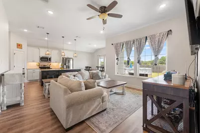 401 Brazos Bend, Snook, TX 77879 - Photo 4