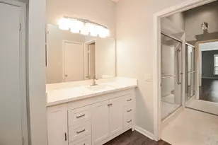 2475 Underwood St, Houston, TX 77030 - Photo 16