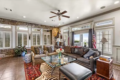 3039 Bayshore Drive, Bacliff, TX 77518 - Photo 10