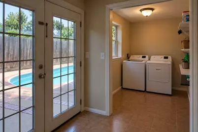 10 Maple Lane, Galveston, TX 77551 - Photo 18