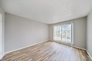 2818 S Bartell Dr, Houston, TX 77054 - Photo 12