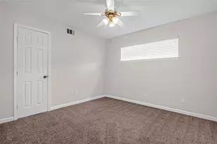 18230 Caprice Ln, Houston, TX 77058 - Photo 28