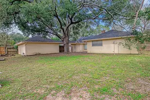 18230 Caprice Ln, Houston, TX 77058 - Photo 34