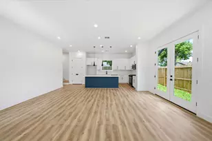 1613 Luzon St, Houston, TX 77009 - Photo 4