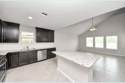 6918 Arcadia Meadow Court, Richmond, TX 77407 - Photo 10