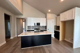 5210 Getty Ln, Iowa Colony, TX 77583 - Photo 6