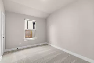 5210 Getty Ln, Iowa Colony, TX 77583 - Photo 6