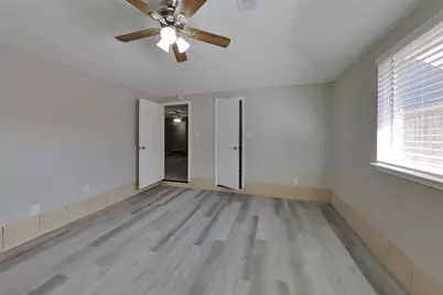3815 Regency Drive, Houston, TX 77045 - Photo 10