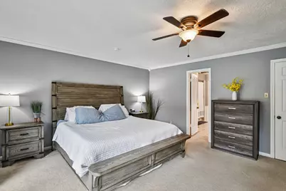 5618 Green Springs Drive, Houston, TX 77066 - Photo 22