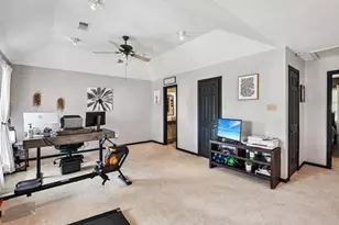 5618 Green Springs Dr, Houston, TX 77066 - Photo 28