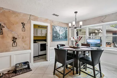 5618 Green Springs Drive, Houston, TX 77066 - Photo 10