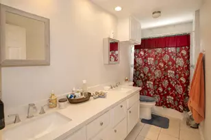 2019 Rosalyn Ct, Sugar Land, TX 77478 - Photo 16