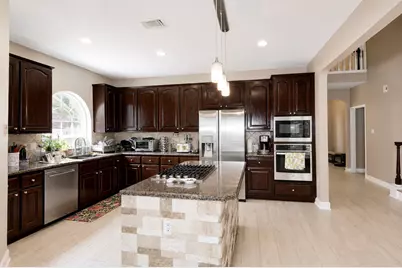 2019 Rosalyn Court, Sugar Land, TX 77478 - Photo 4