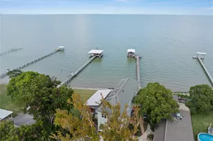 3709 Bayshore Dr, Bacliff, TX 77518 - Photo 8