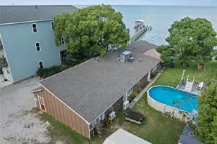 3709 Bayshore Dr, Bacliff, TX 77518 - Photo 16