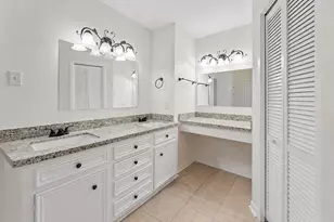 208 Cliffbrook Ln, Cleveland, TX 77327 - Photo 12