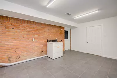 8939 Rockhurst Drive, Houston, TX 77080 - Photo 30