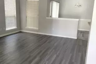 208 Canterbury Dr, Conroe, TX 77303 - Photo 2