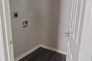 208 Canterbury Dr, Conroe, TX 77303 - Photo 4