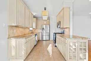 4034 Harwood Dr, Sugar Land, TX 77479 - Photo 10