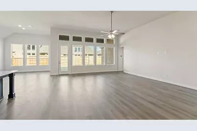 18822 Eastwood Ridge Court, Crosby, TX 77532 - Photo 6