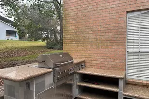 112 Harbour Town Dr, Conroe, TX 77356 - Photo 12