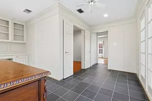 1311 Peden St, Houston, TX 77006 - Photo 4