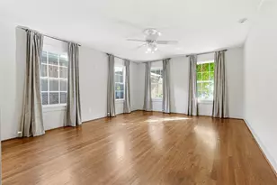 1311 Peden St, Houston, TX 77006 - Photo 8