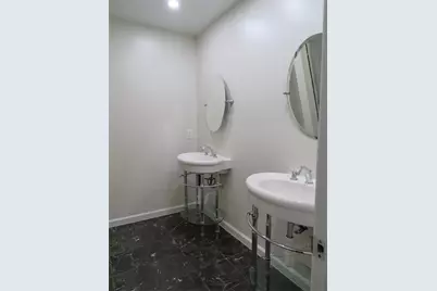 11619 Bowlan Lane, Houston, TX 77035 - Photo 18