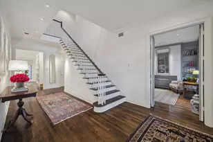 1831 Wroxton Rd, Houston, TX 77005 - Photo 2