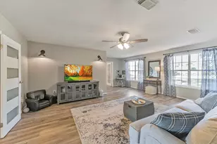 123 Palisade Cir, Huntsville, TX 77320 - Photo 16