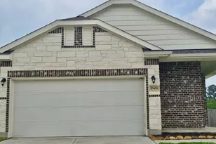 10406 Milford Woods Ln, Tomball, TX 77375 - Photo 1