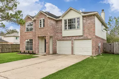 218 Diamond Bay Drive, Dickinson, TX 77539 - Photo 4