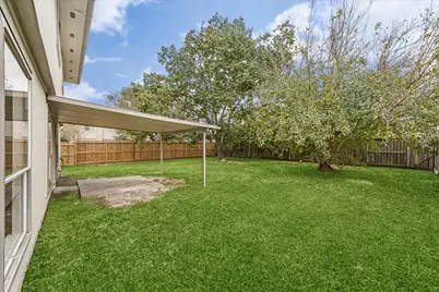 218 Diamond Bay Drive, Dickinson, TX 77539 - Photo 32