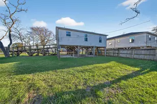 506 Oklahoma Ave, Bacliff, TX 77518 - Photo 30