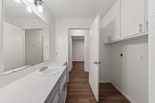 506 Oklahoma Ave, Bacliff, TX 77518 - Photo 18