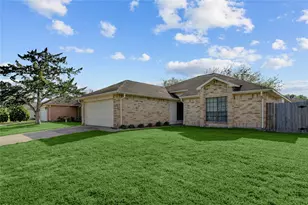 13710 Wood River Dr, Houston, TX 77085 - Photo 20