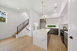 1607 Barbee St, Houston, TX 77004 - Photo 12
