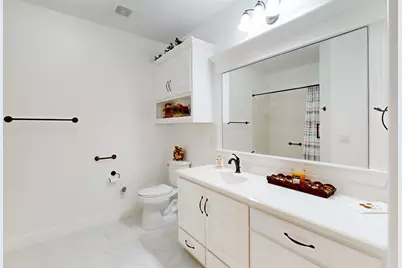 3233 Peterson Way, Bryan, TX 77802 - Photo 4