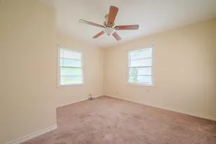 513 Frankie St, Wharton, TX 77488 - Photo 16