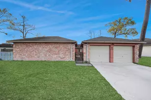 17707 Gimbals Way, Crosby, TX 77532 - Photo 2