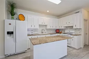 2060 Glencove Dr, Seabrook, TX 77586 - Photo 12