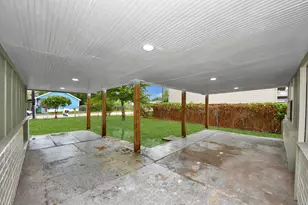 207 E Defee Ave, Baytown, TX 77520 - Photo 6