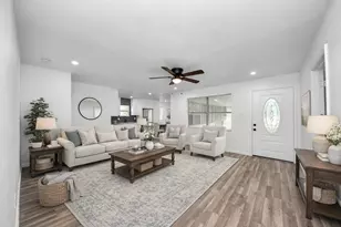 207 E Defee Ave, Baytown, TX 77520 - Photo 12