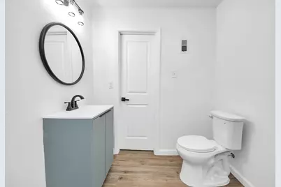 207 E Defee Avenue, Baytown, TX 77520 - Photo 22