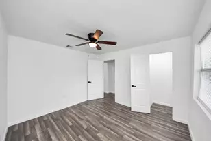 207 E Defee Ave, Baytown, TX 77520 - Photo 30