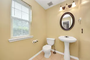 7238 Foxshadows Ln, Humble, TX 77338 - Photo 12