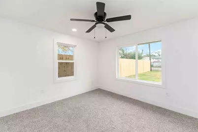 9226 Grady Street, Houston, TX 77016 - Photo 22